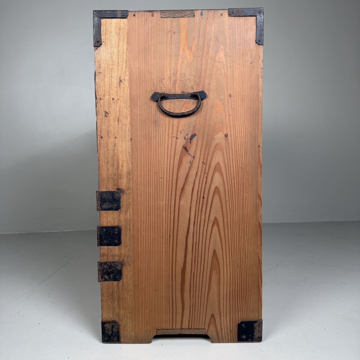 Japanese Ko-Tansu, Storage Cabinet with Drawers, 1920s Japanese Ko-Tansu, Storage Cabinet with Drawers, 1920s