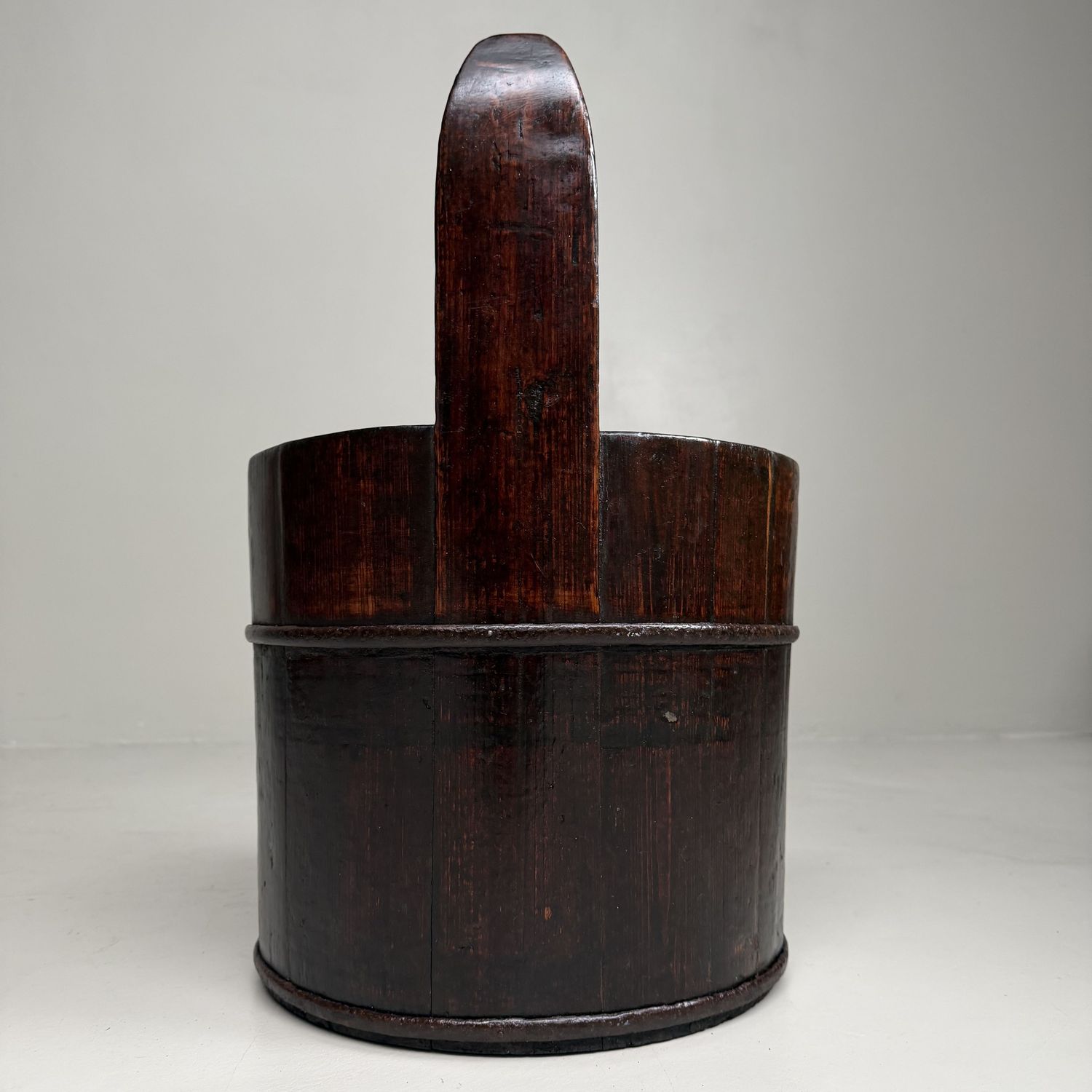 Grote Traditionele Japanse Emmer met Draagbeugel – Teoke, 1900s