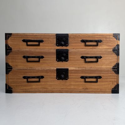 Large Japanese Kimono Tansu Chest – 1920s