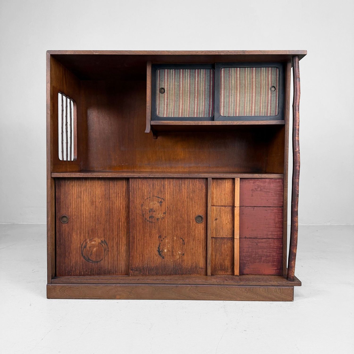 Japans Asymmetrisch Opbergkastje, 1920s