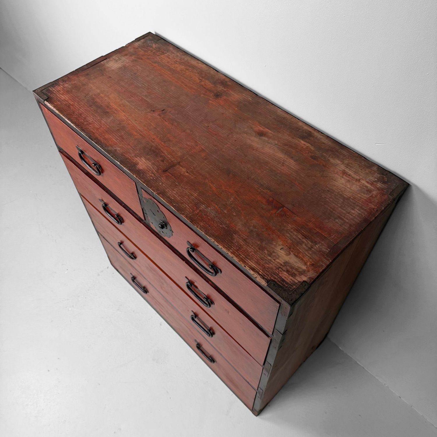 Japanese Kimono Tansu, Storage Chest, Drawer Cabinet, 1880–1910 Japanese Kimono Tansu, Storage Chest, Drawer Cabinet, 1880–1910