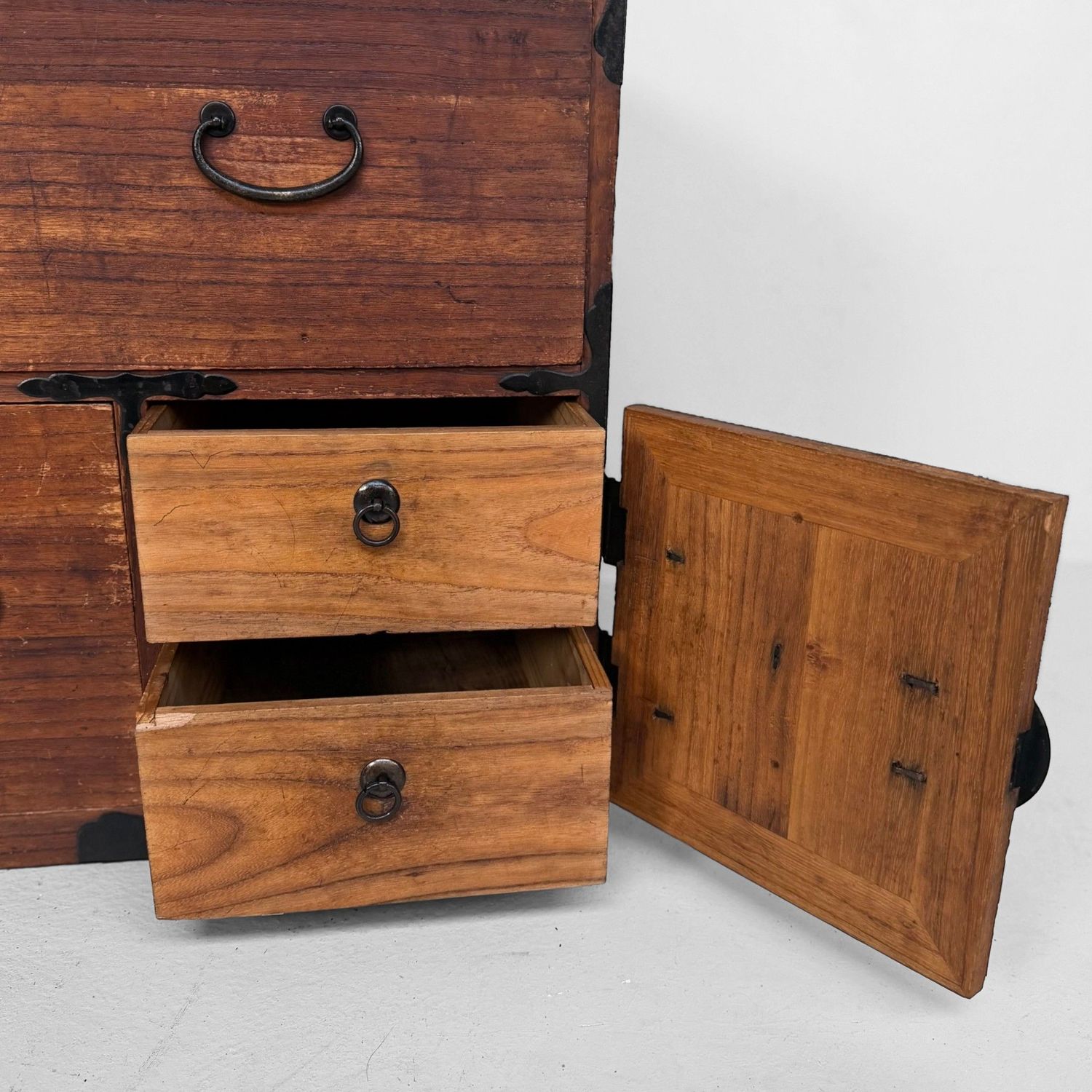 Minimalist Japanese Low Tansu, Storage Cabinet, 1890–1910