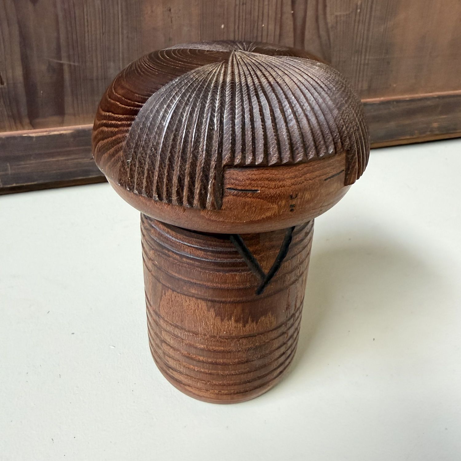 Vintage Sōsaku Kokeshi “Shimoyo” door Murakami Ken-ichi, 1960s