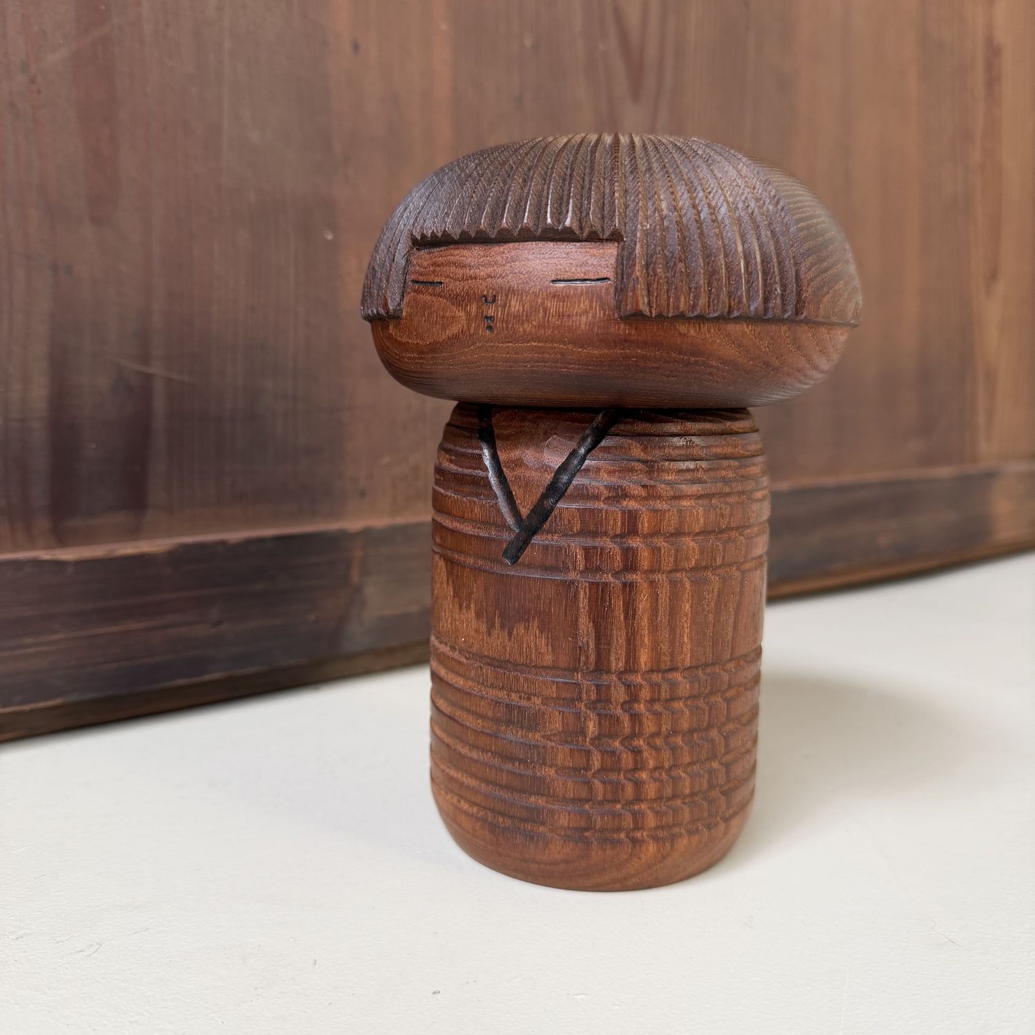 Vintage Sōsaku Kokeshi “Shimoyo” door Murakami Ken-ichi, 1960s