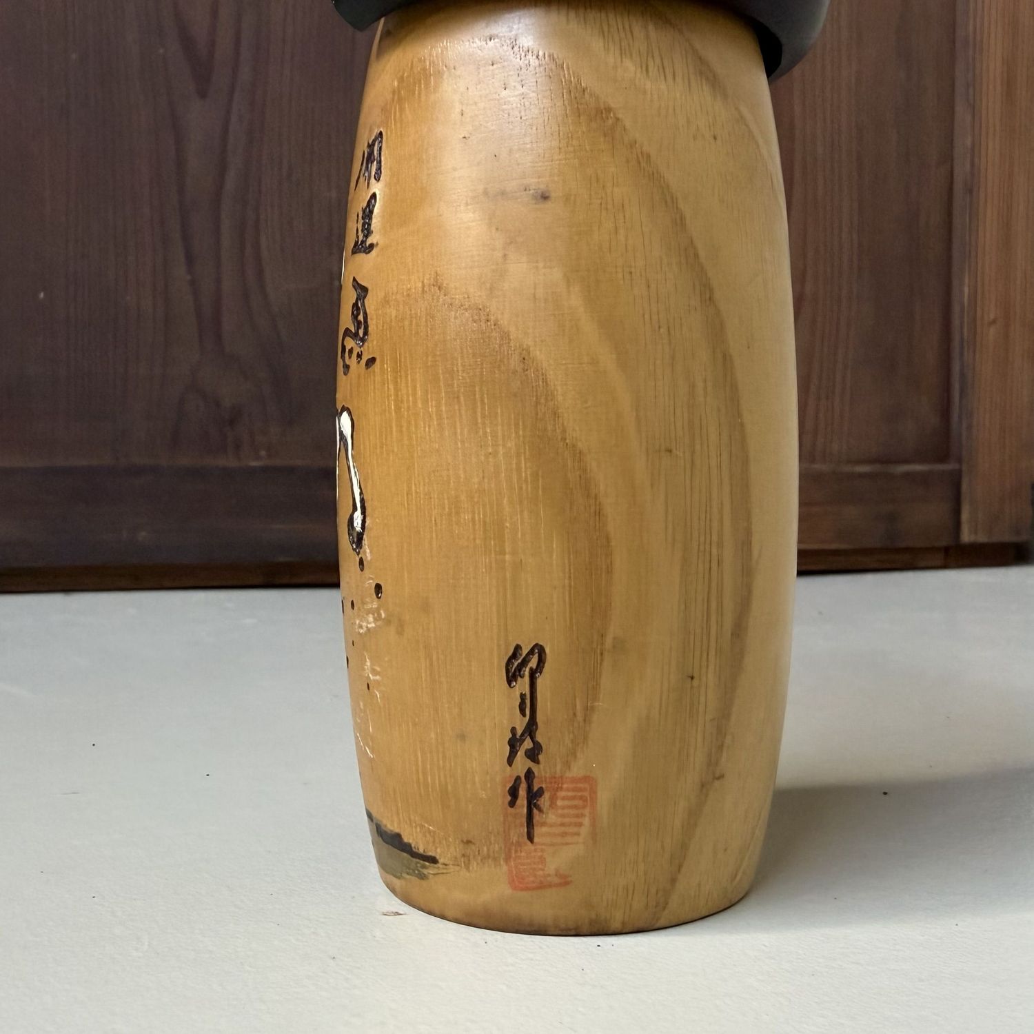 Vintage Kokeshi “Kaiun Uma” door Okamoto Usaburo, 1970s