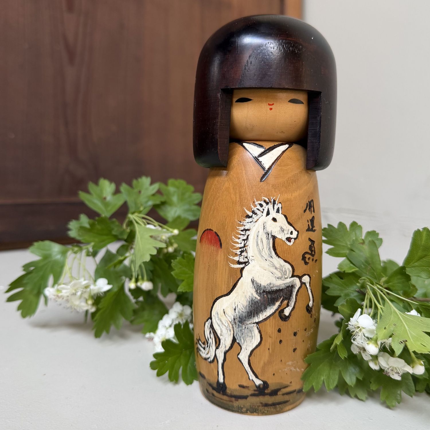 Vintage Kokeshi “Kaiun Uma” door Okamoto Usaburo, 1970s