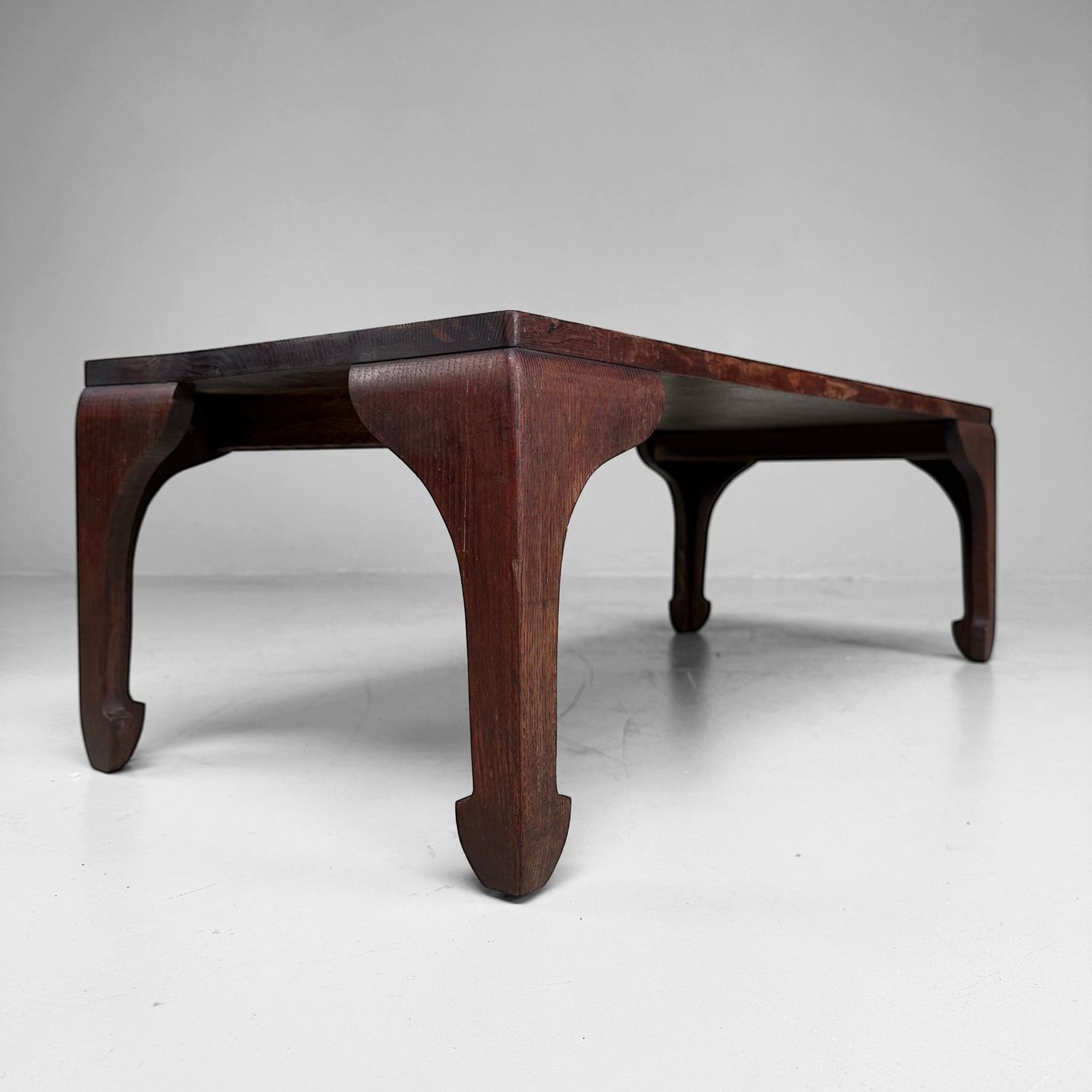 Antique Low Japanese Zataku Table, 1920s Antique Low Japanese Zataku Table, 1920s