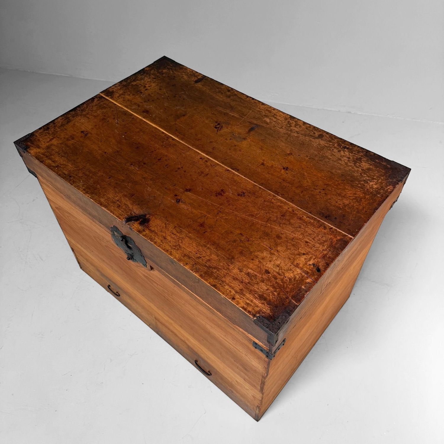 Antieke Japanse Nagamochi Tansu Opbergkist, 1880–1900