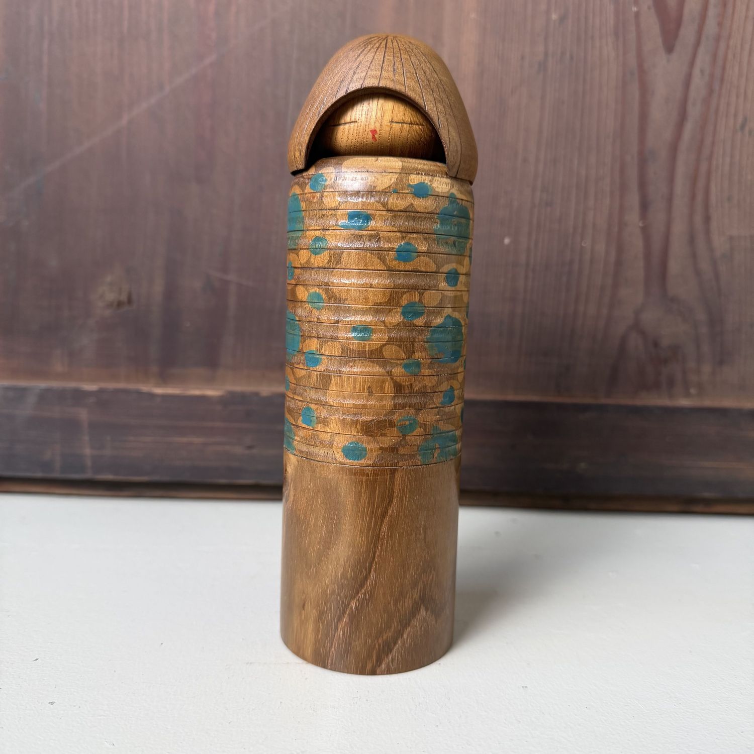 Vintage Sōsaku Kokeshi “Ikat Beauty” by Miyajima Muhitsu, 1970s Vintage Sōsaku Kokeshi “Ikat Beauty” by Miyajima Muhitsu, 1970s