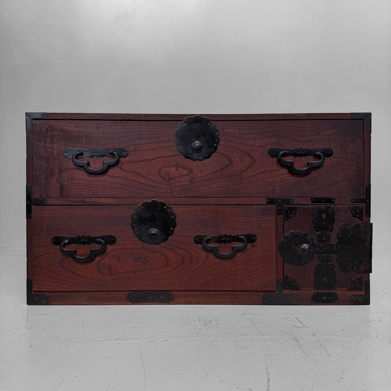 Antique Japanese Kimono Tansu / Low Display Cabinet, c. 1910