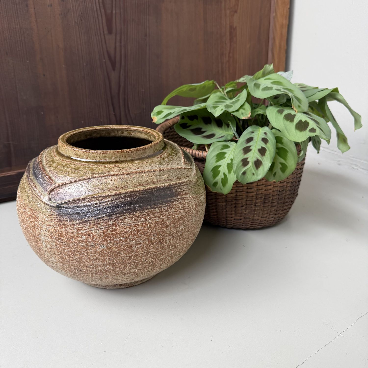 Chikuzen Koishiwara-yaki Ikebana Vase by Yanase San’emon, 1970s