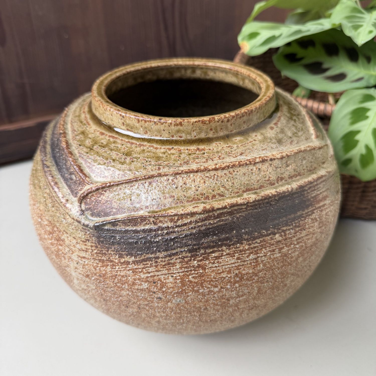 Chikuzen Koishiwara-yaki Ikebana Vase by Yanase San’emon, 1970s