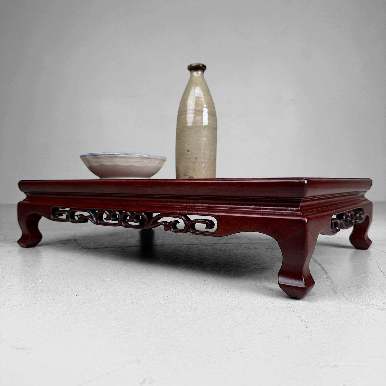 ​Vintage Japanse Lage Standaard ‘Karimoku’, 1960–1970