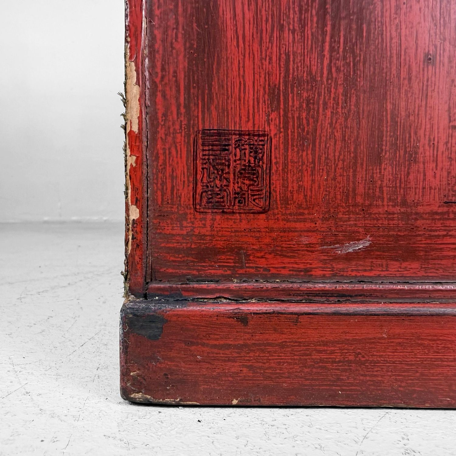 Antiek Japans Ladekastje ‘Kiku’, Klein Opbergmeubel, ca. 1920