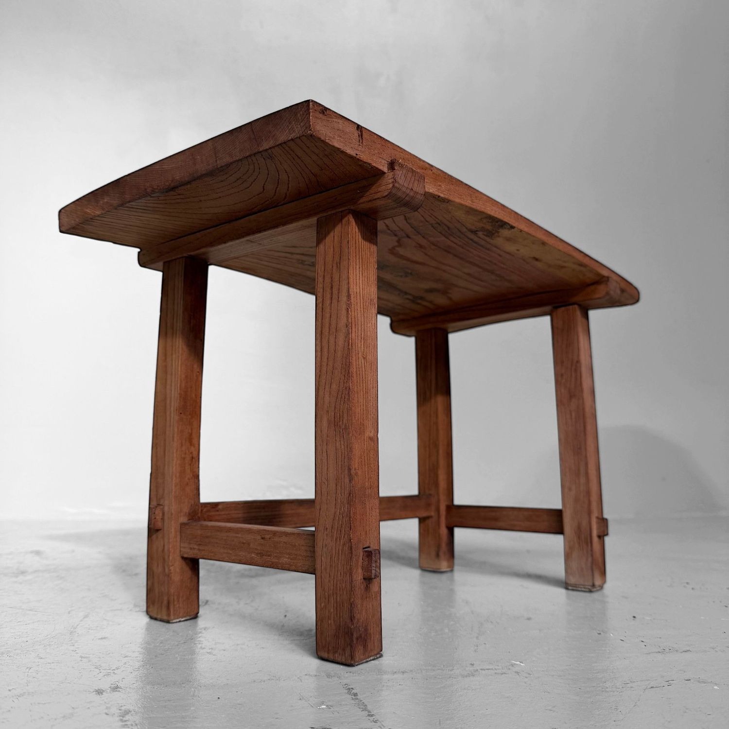 Antieke Japanse Lage Houten Tafel, Meiji-inscriptie 1897