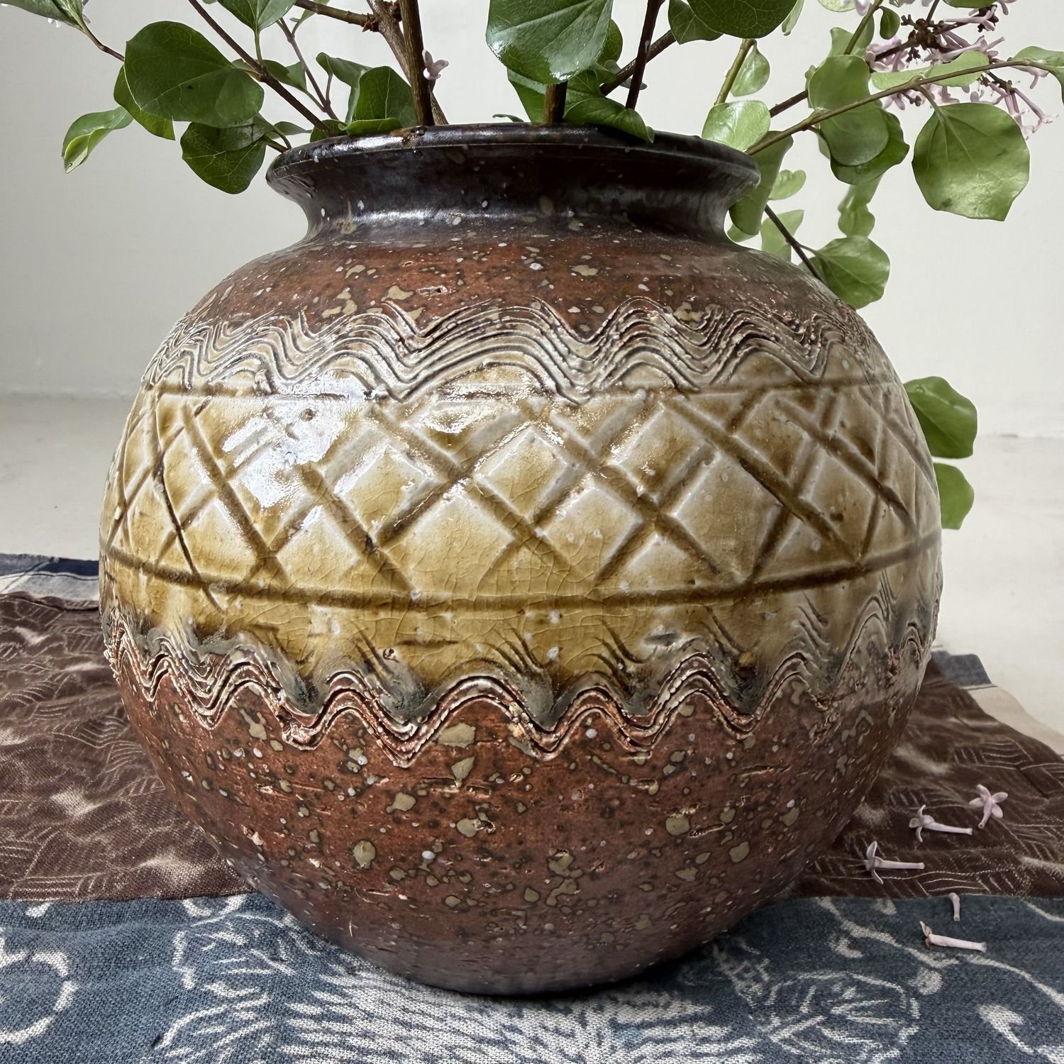 Vintage Japanese Shigaraki-yaki Ikebana Vase, 1970–1980