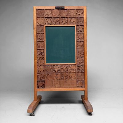 Japanse Mobiel Krijtbord / Aankondigingsbord met Houtsnijwerk, 1995