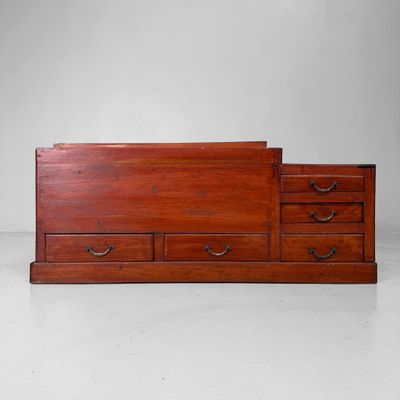 Antieke Japanse Houten Hibachi met  Vijf Laden, 1900–1920
