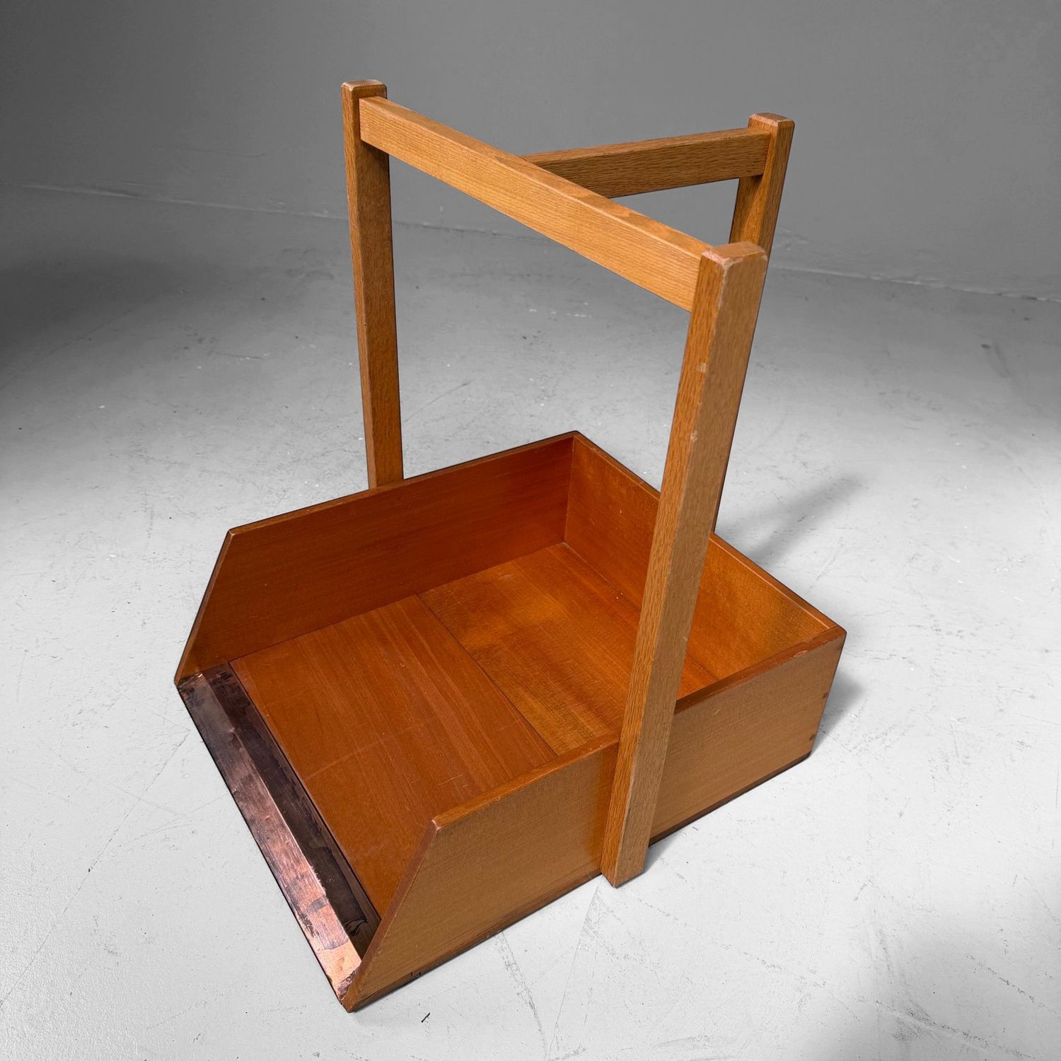 ​Vintage Japanse Houten Chiritori / Stofblik met Koperen Rand, 1960s