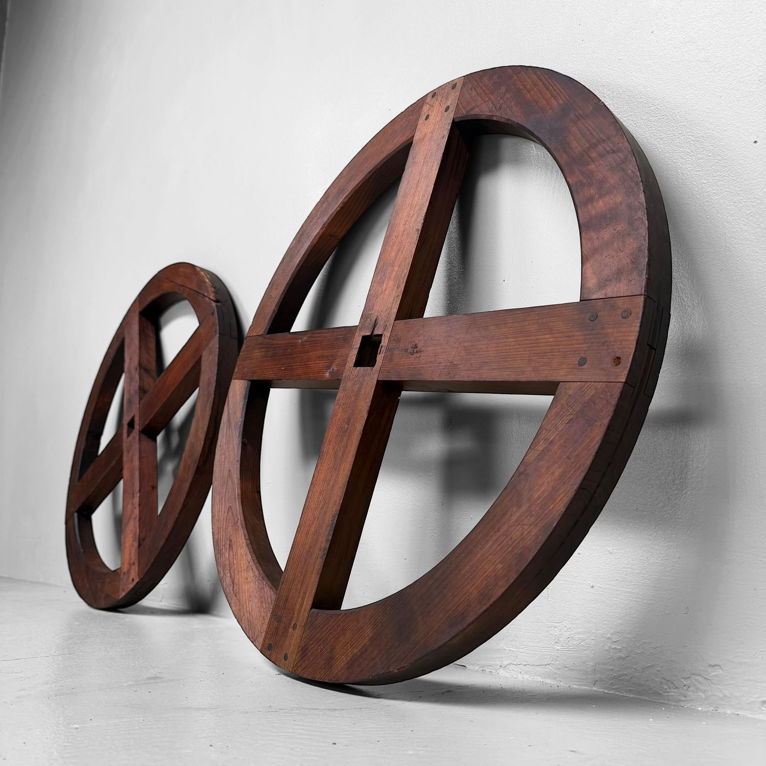Japanese Wooden Itomaki Winding Wheel, Wooden Interior Object, 1900–1950
