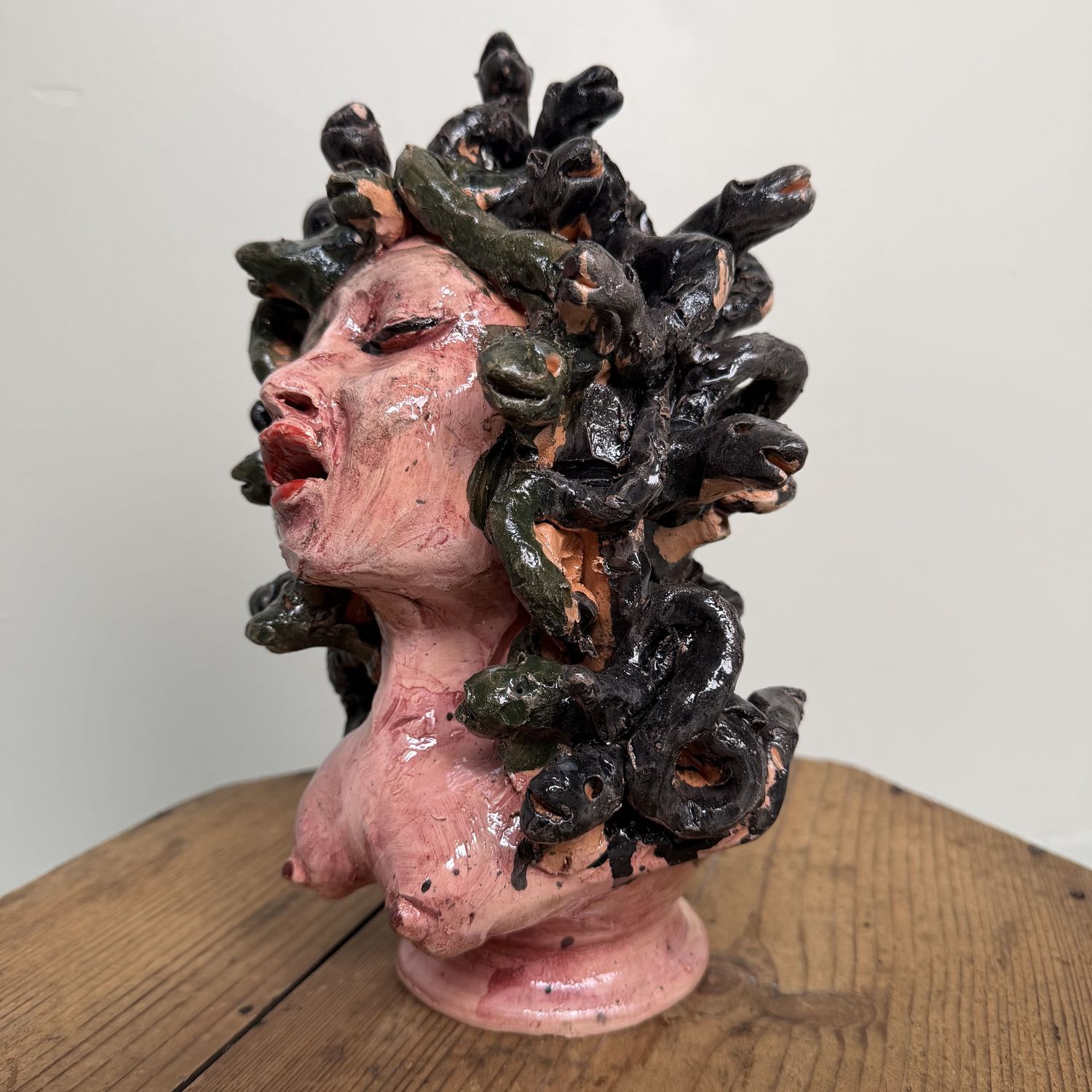 Unieke Keramieken Medusa Buste, Gennaro Condurso, Italy