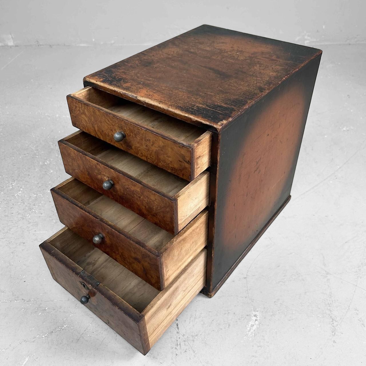 Vintage Japans Ladenkastje, Burl Wood, 1950s
