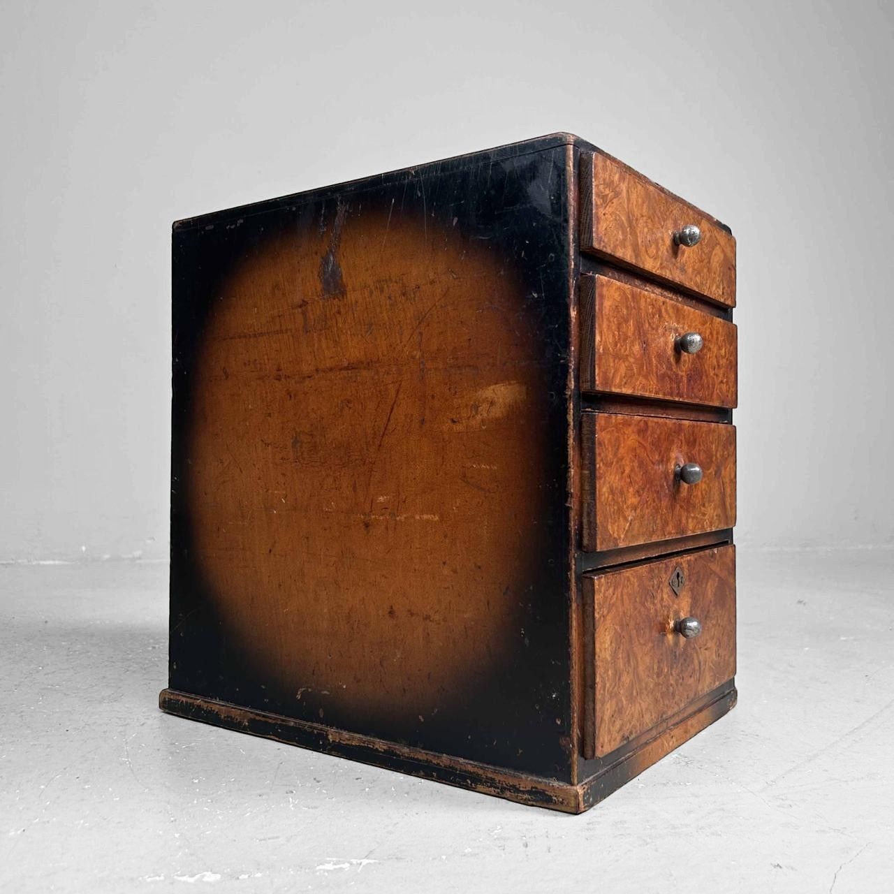 Vintage Japans Ladenkastje, Burl Wood, 1950s