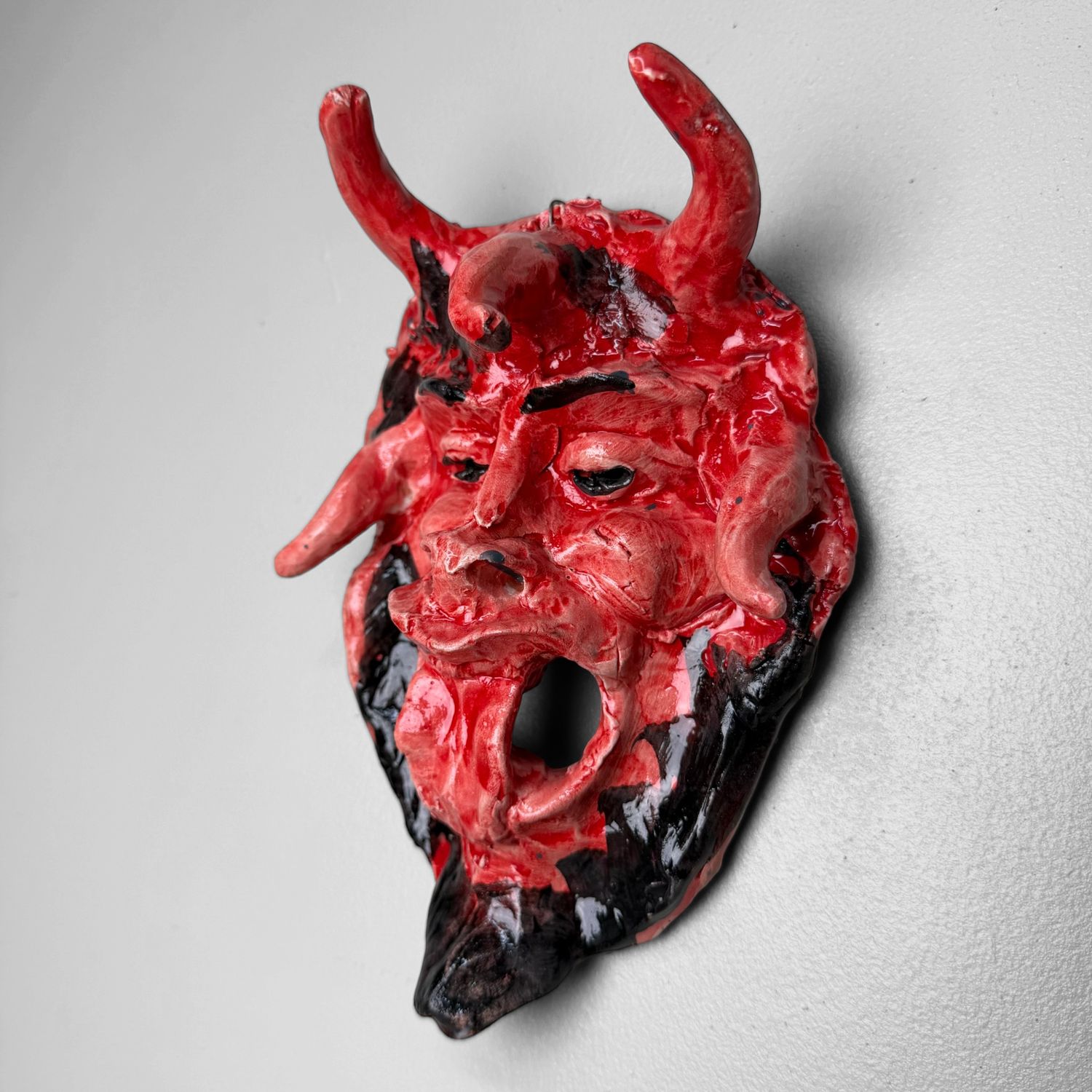 Rood Keramieken Apotropaïsch Masker, Gennaro Condurso, Italië