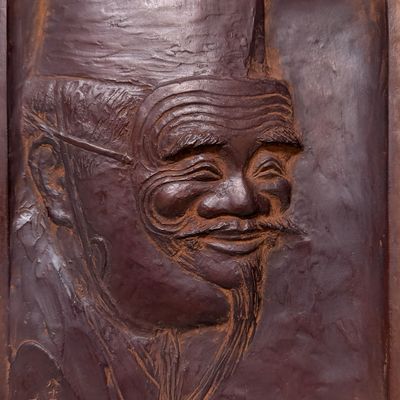 Japans Koperen Reliëf, Okina-maskerdrager door Masaharu, 1950s