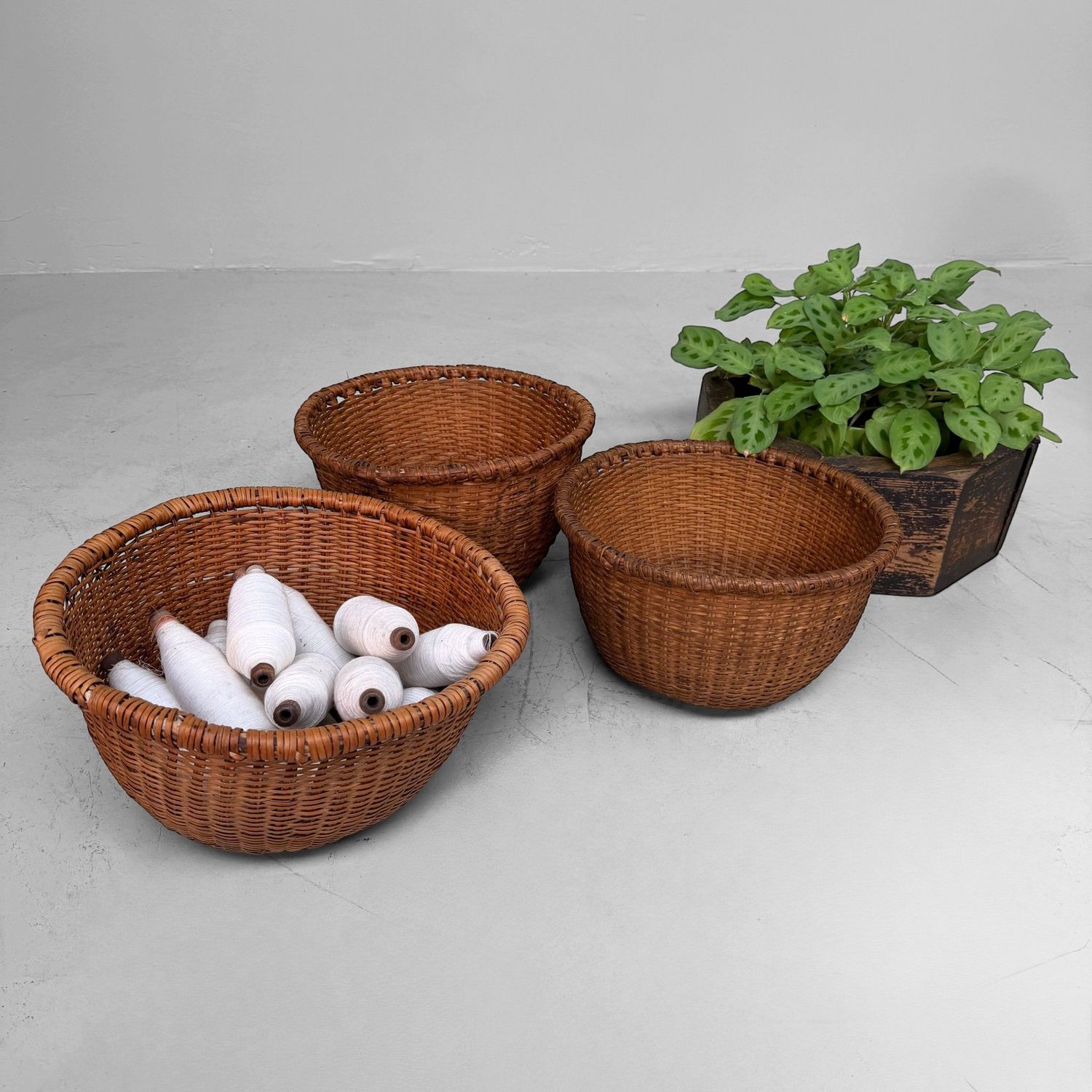 Set van Drie Vintage Japanse Bamboemanden, ca. jaren 1960