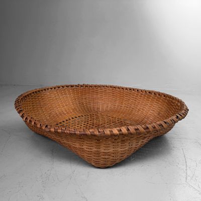 Vintage Japanese Bamboo Basket, 1970s Vintage Japanese Bamboo Basket, 1970s