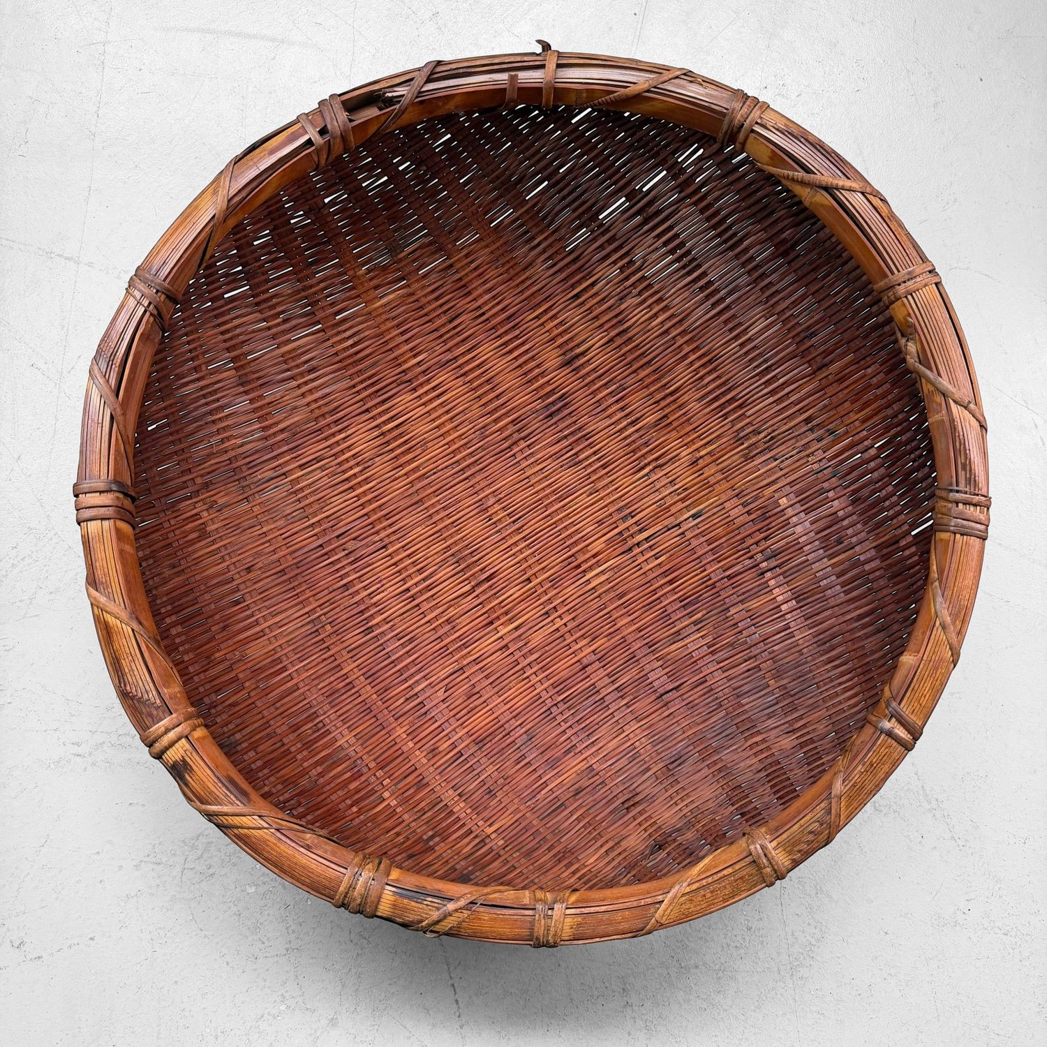 Vintage Japanse Bamboe Oogstmand / Zaru, jaren 1950 Vintage Japanse Bamboe Oogstmand / Zaru, jaren 1950