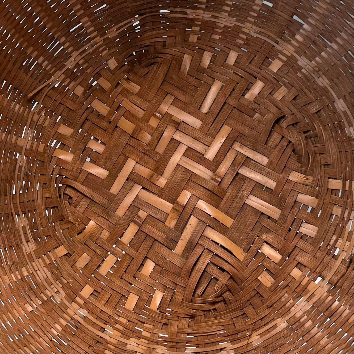 Japanese Bamboo Storage Basket / Decorative Interior Basket, 1960s Japanese Bamboo Storage Basket / Decorative Interior Basket, 1960s