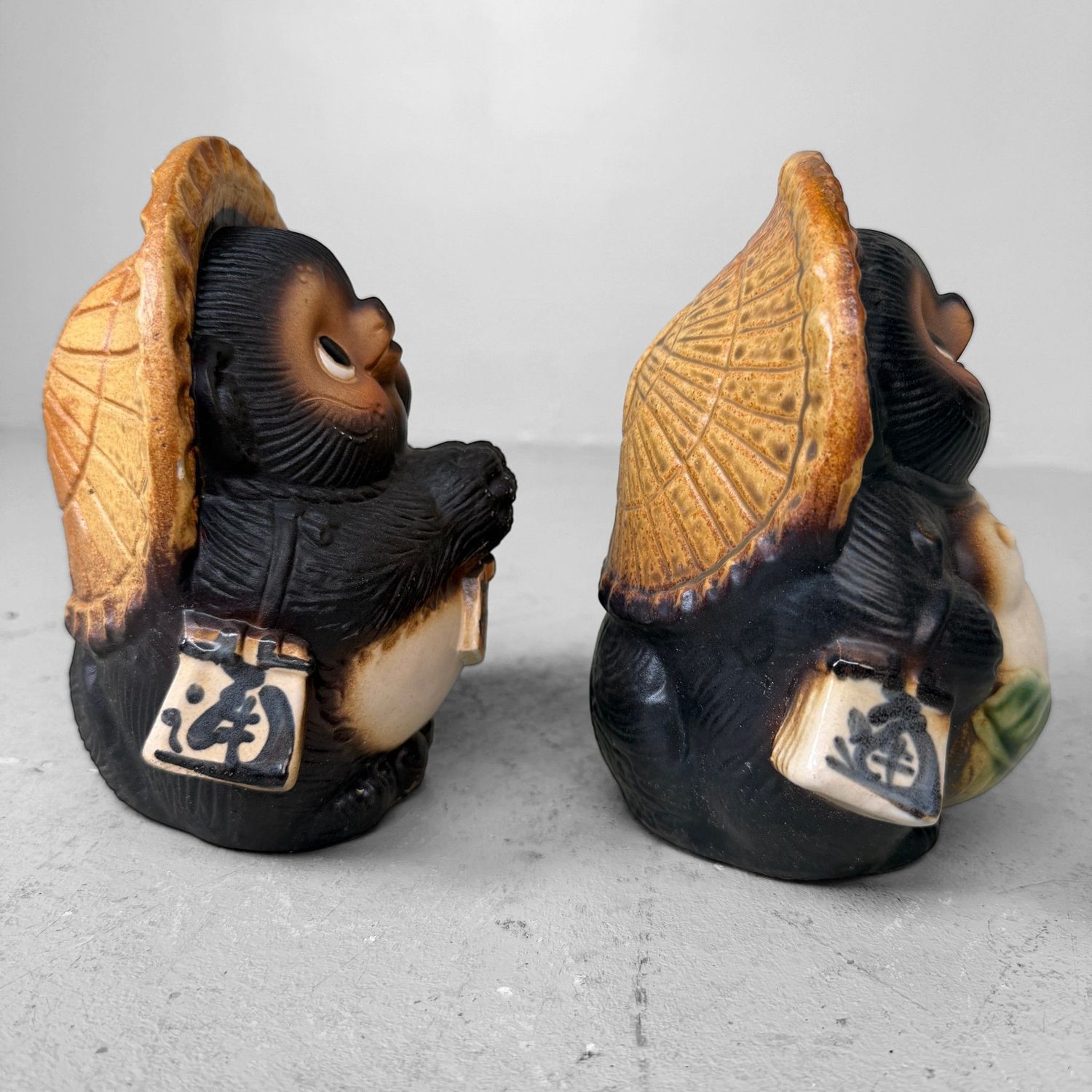 Set van Twee Vintage Japanse Keramische Tanuki, 1970s