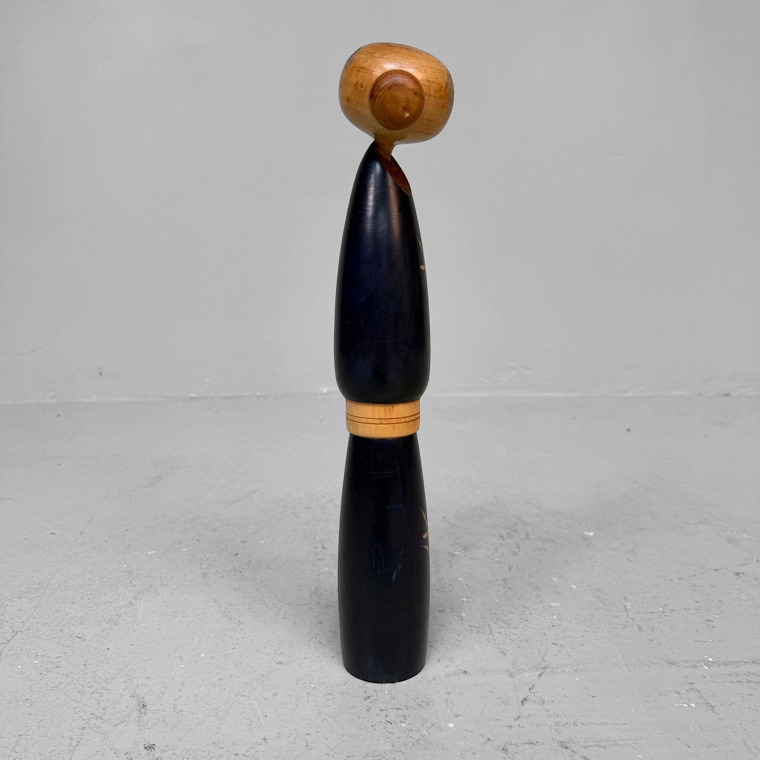 Sōsaku Kokeshi “Semishigure” by Sato Suigai, 1970s Sōsaku Kokeshi “Semishigure” by Sato Suigai, 1970s