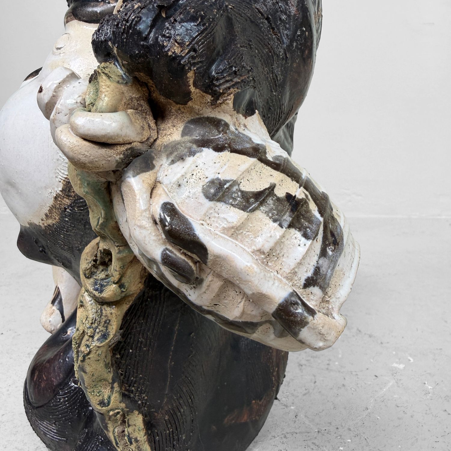 Groot Decoratief Tanuki Beeld, Shigaraki, Shōwa-periode, Japan
