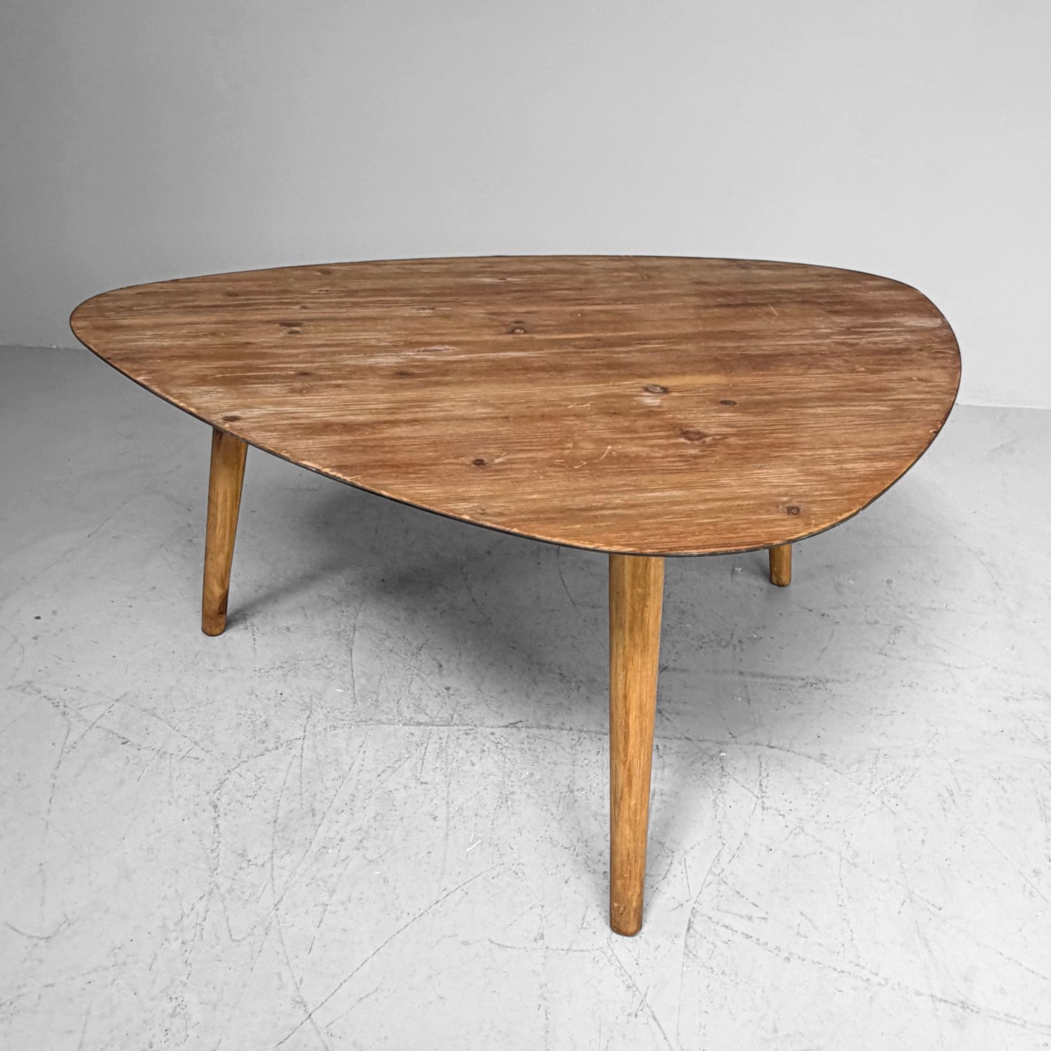 Vintage oude houten koffietafel