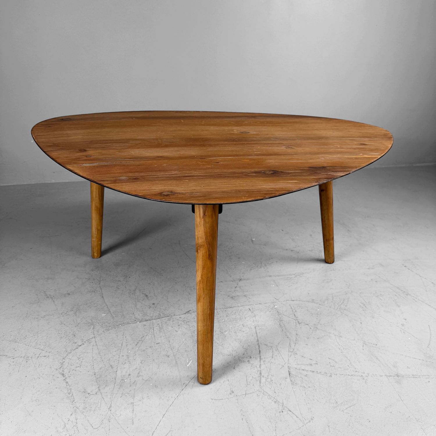 Organische Hedendaagse Retro Bijzettafel / Tuintafel