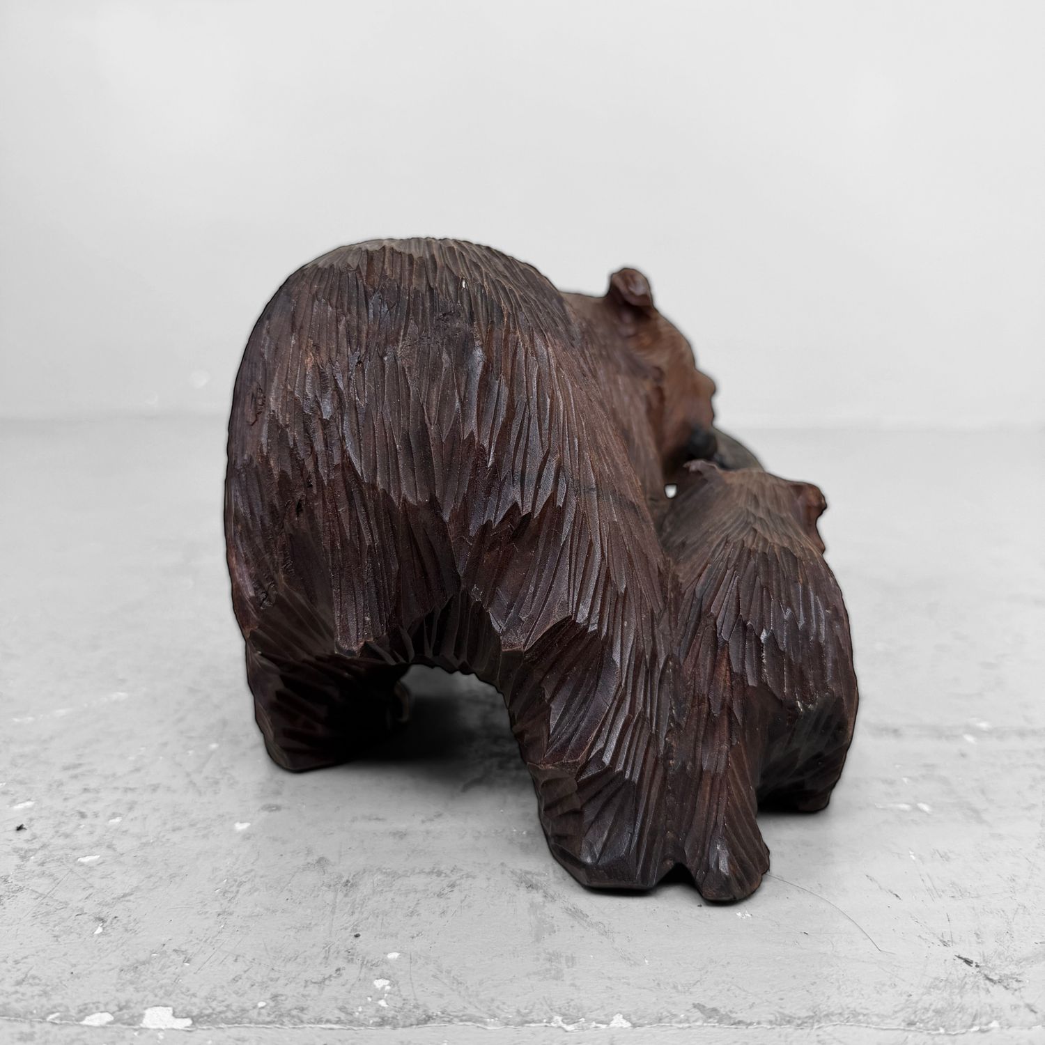 Japanese Kibori Kuma Carved Wooden Bear – Hokkaido, 1950s