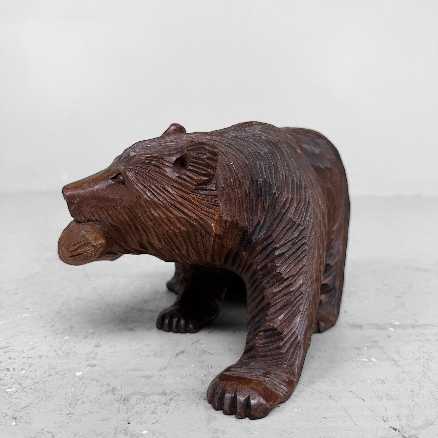 Japanese Kibori Kuma Carved Wooden Bear – Hokkaido, 1950s