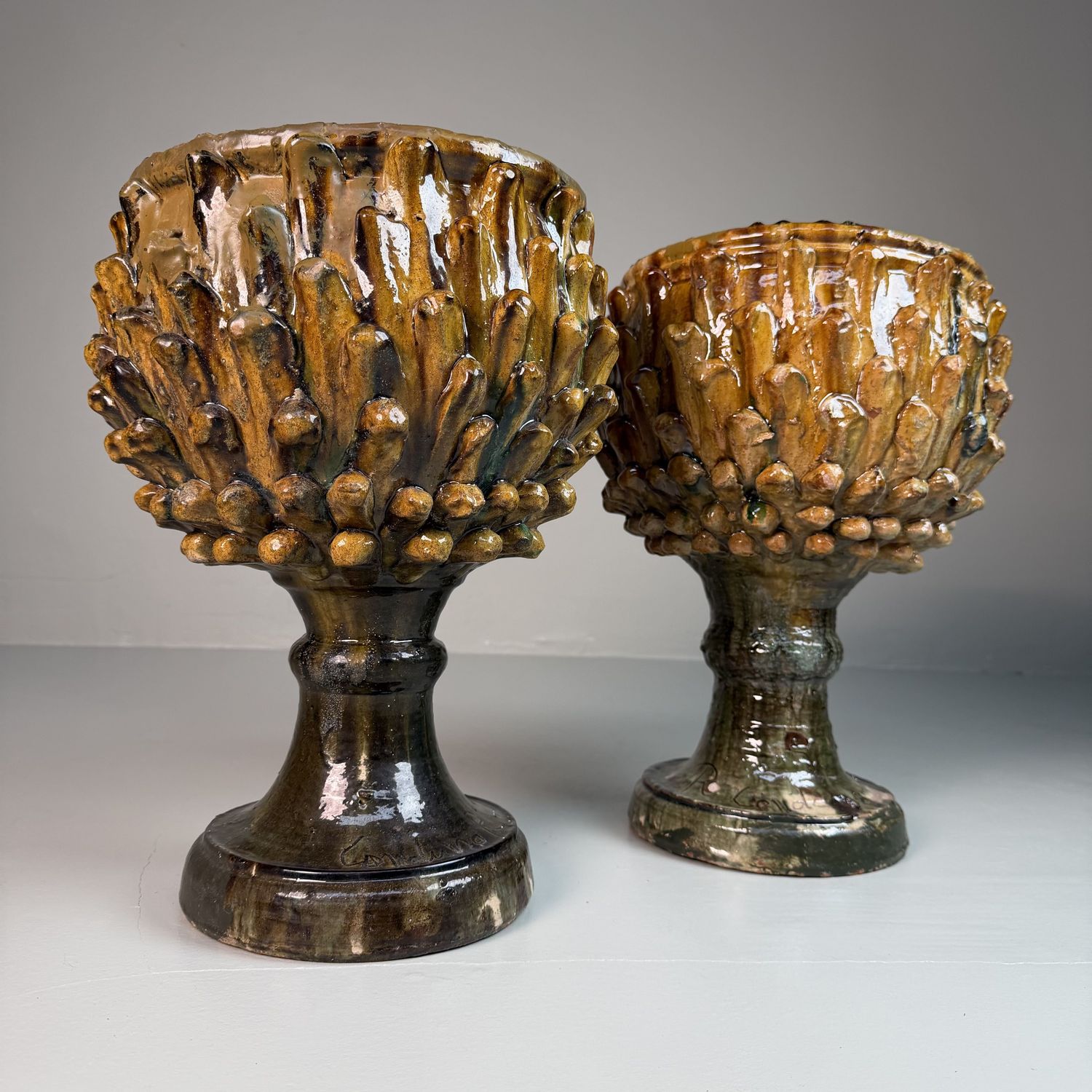 Set of Two Ceramic Plant Stands by Rocco Condurso, 1980s, Italy