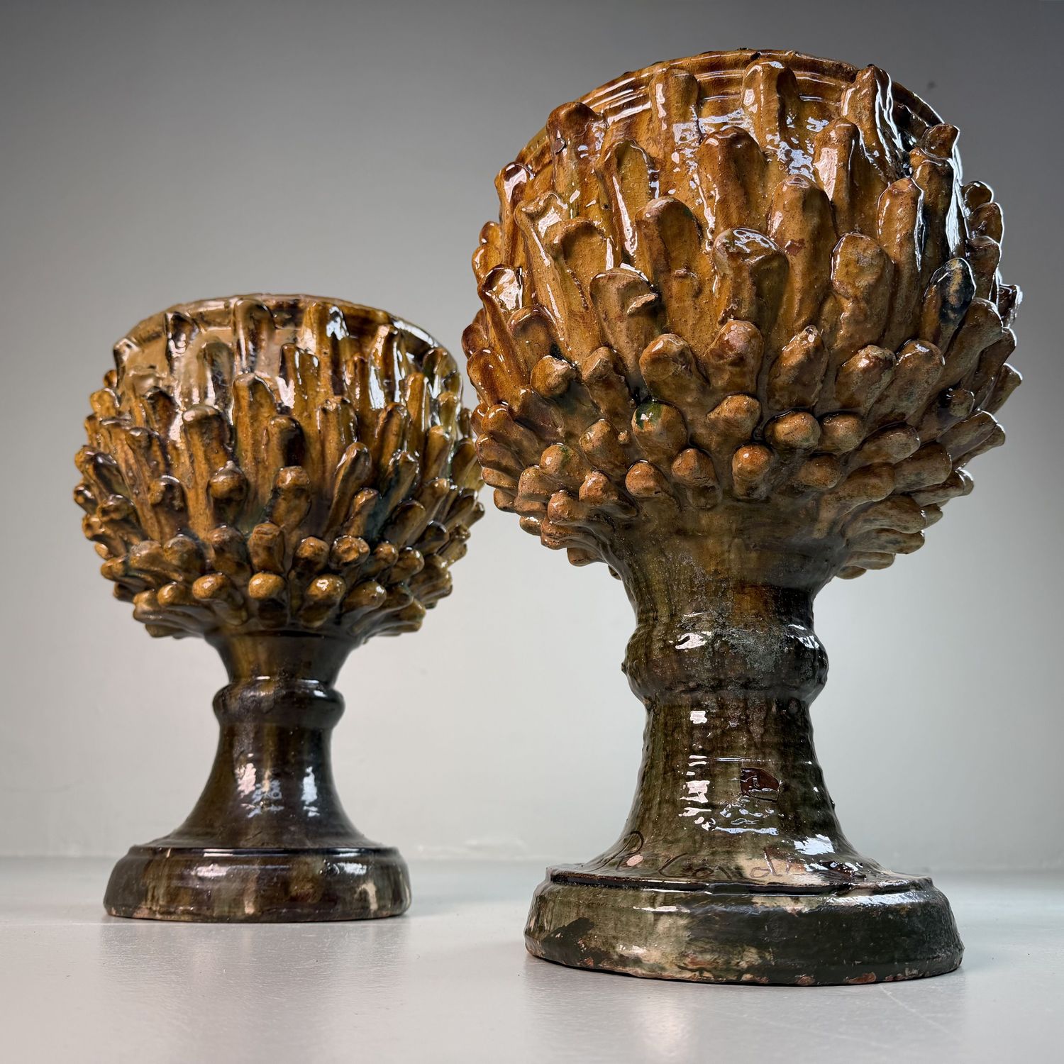 Set of Two Ceramic Plant Stands by Rocco Condurso, 1980s, Italy