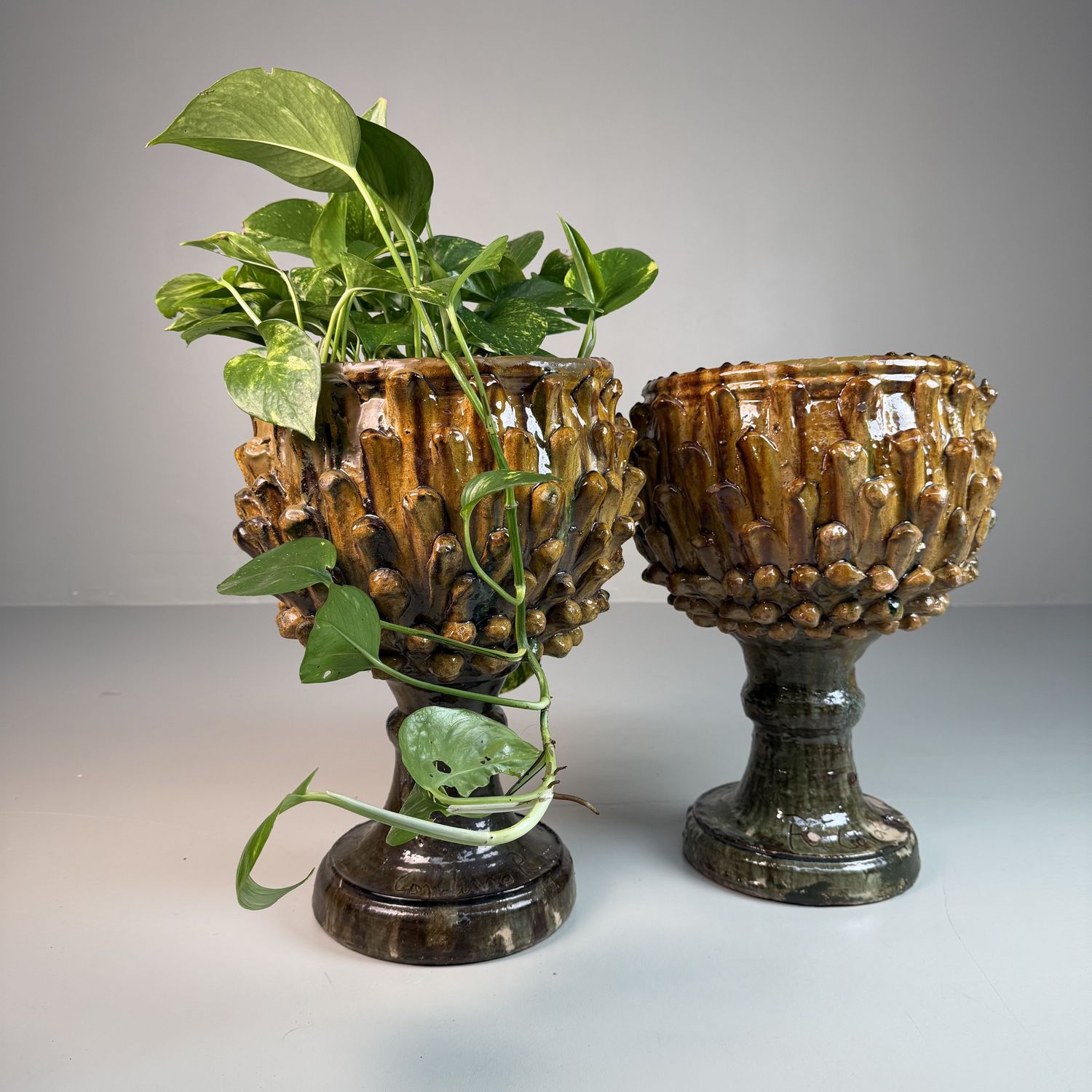 Set of Two Ceramic Plant Stands by Rocco Condurso, 1980s, Italy