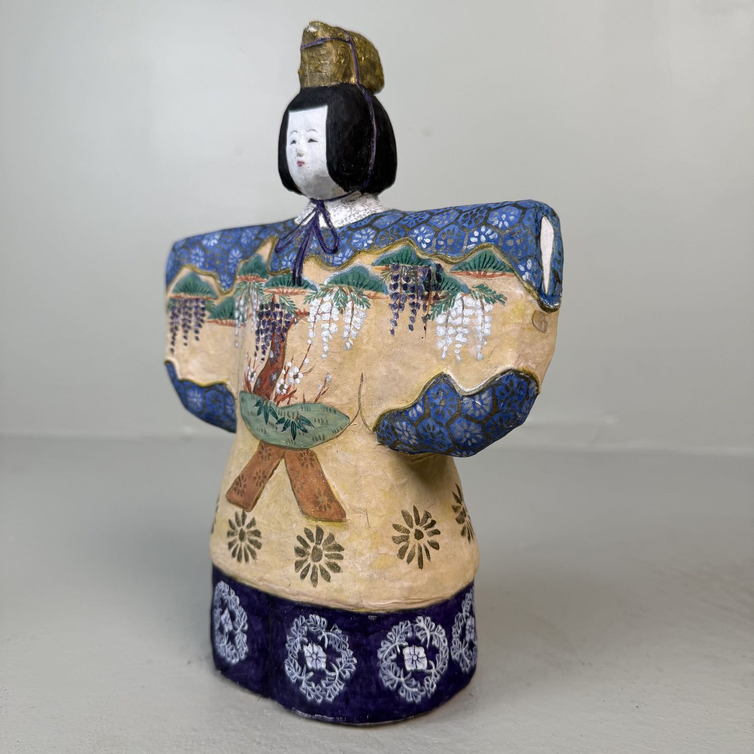 Japanese Tachibina Hina Doll Pair in Papier-mâché – 1959, Japan