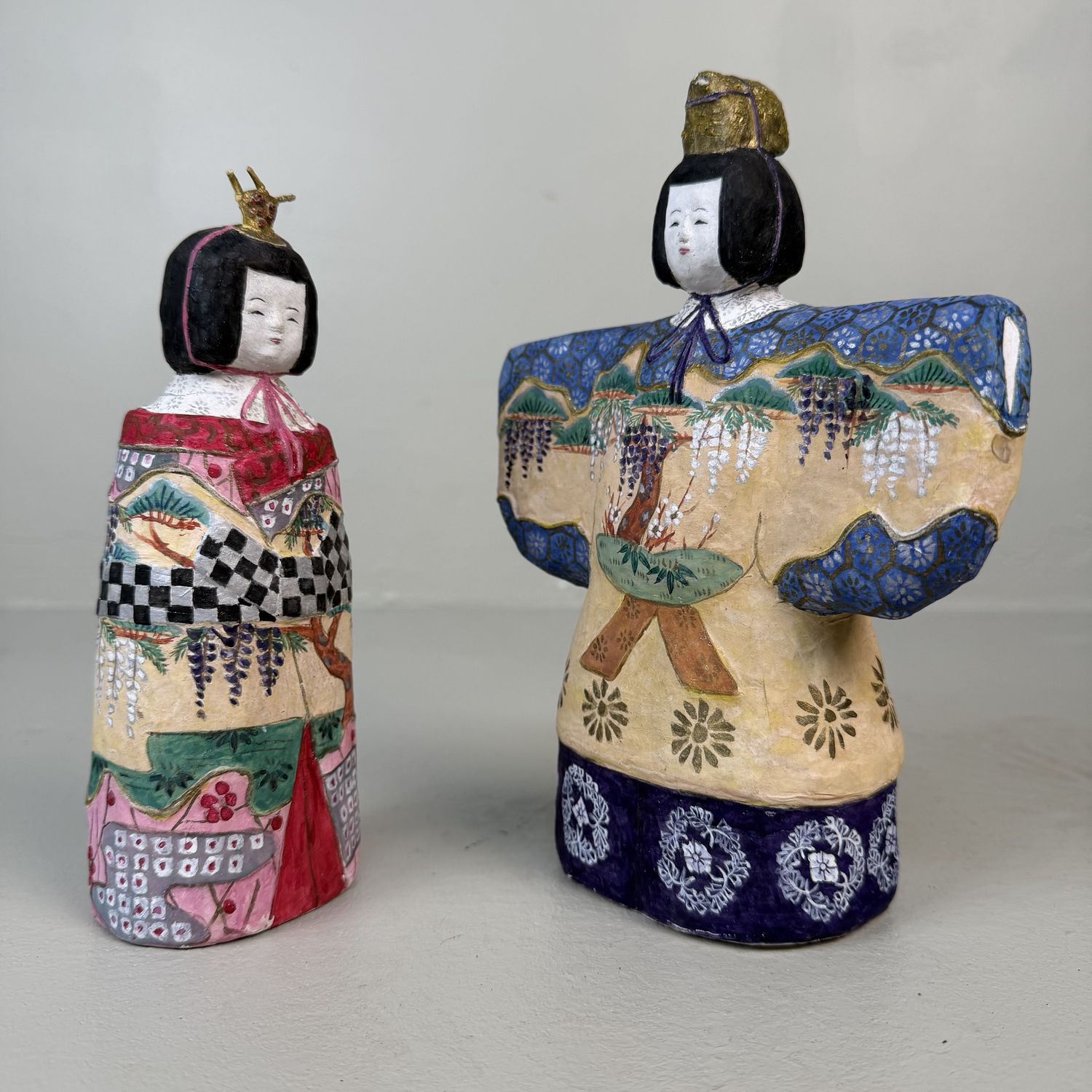 Japanese Tachibina Hina Doll Pair in Papier-mâché – 1959, Japan