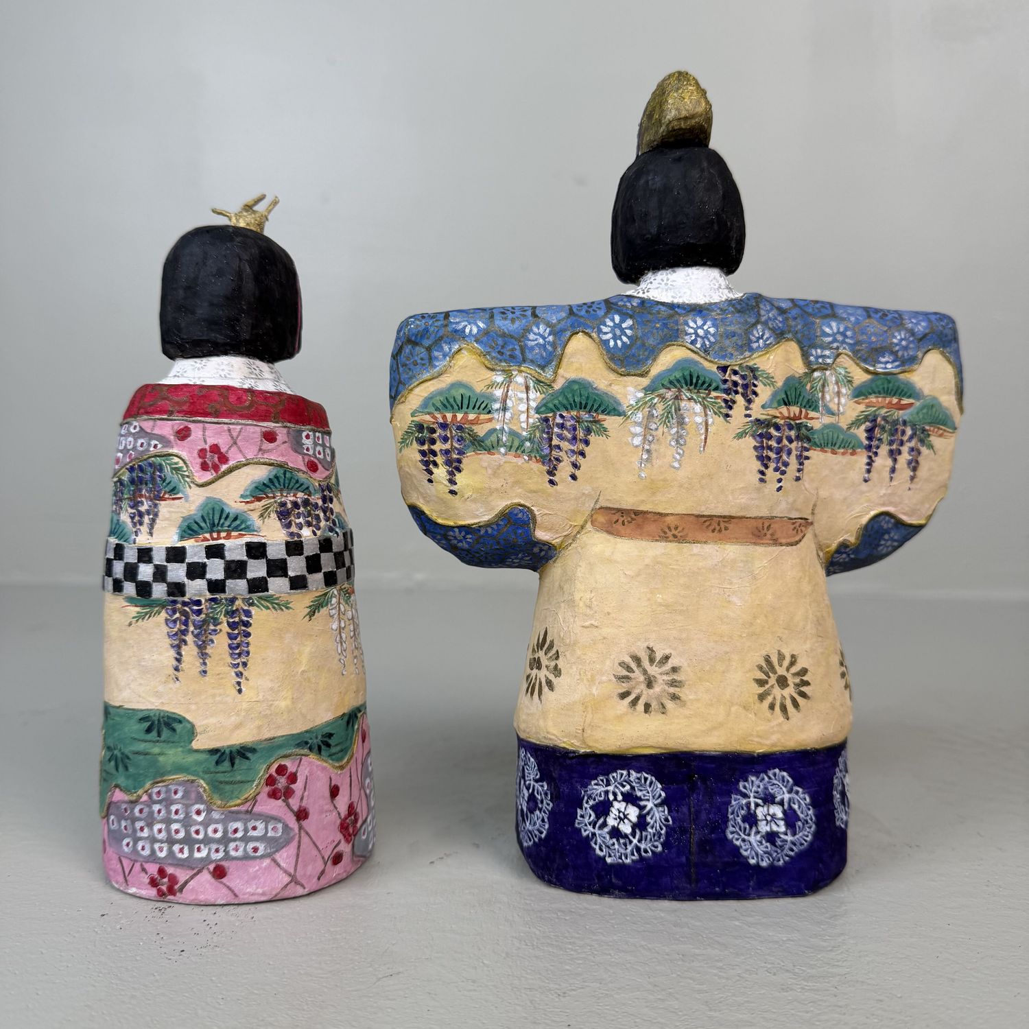 Japanese Tachibina Hina Doll Pair in Papier-mâché – 1959, Japan