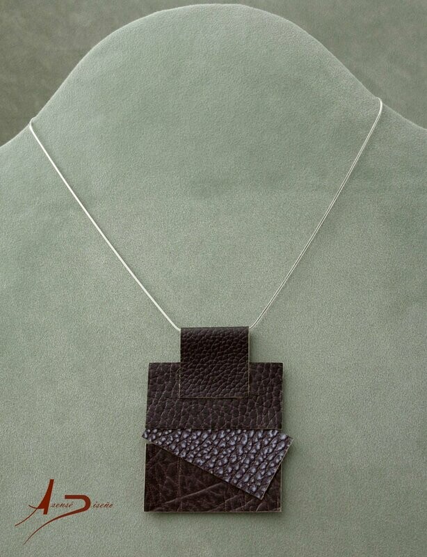 Esencia Rectangular Morado Cadena Plata Collar