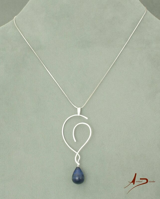 Única Lapislazuli Gota Collar