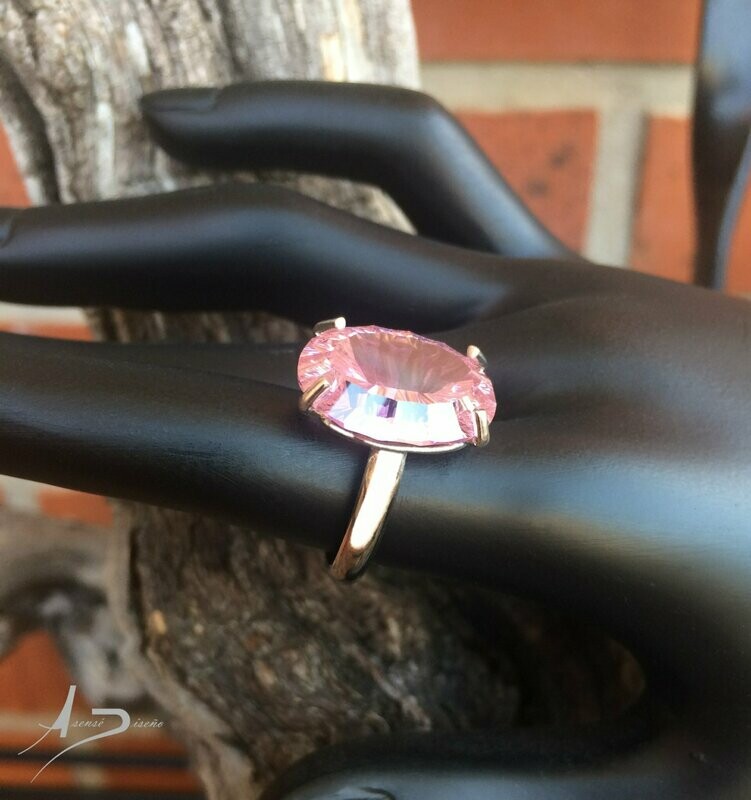 Encargos Especiales Zirconia Rosa Sortija