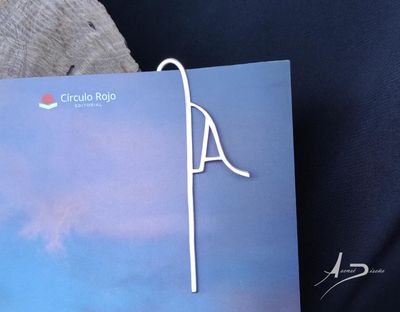 Encargos Especiales letra A Marcapáginas Plata Encargos Especiales letra A Marcapáginas Plata